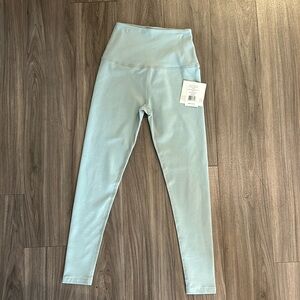 Beyond Yoga Caught in the MIDI High-rise leggings